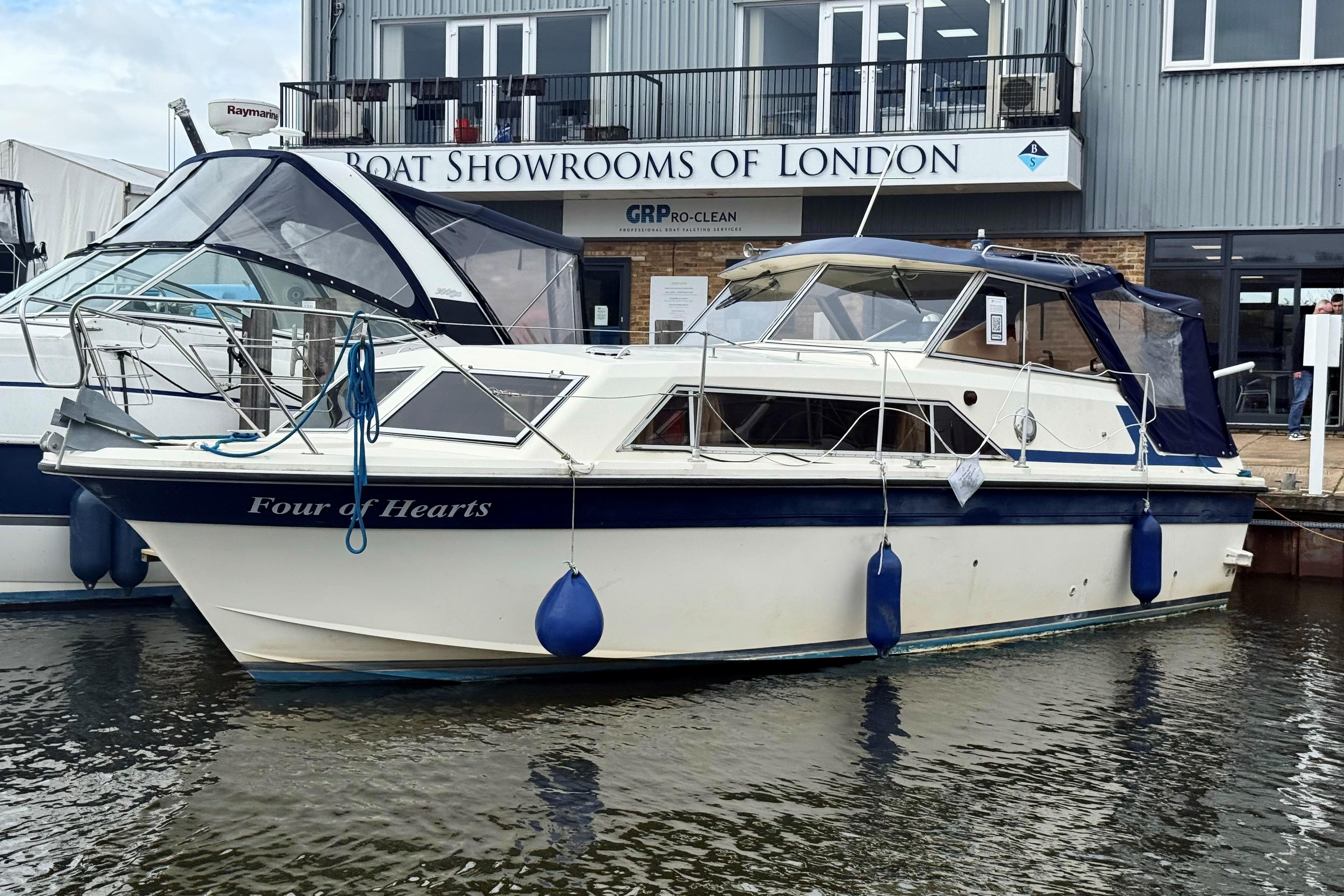 1985 Fairline Mirage 29