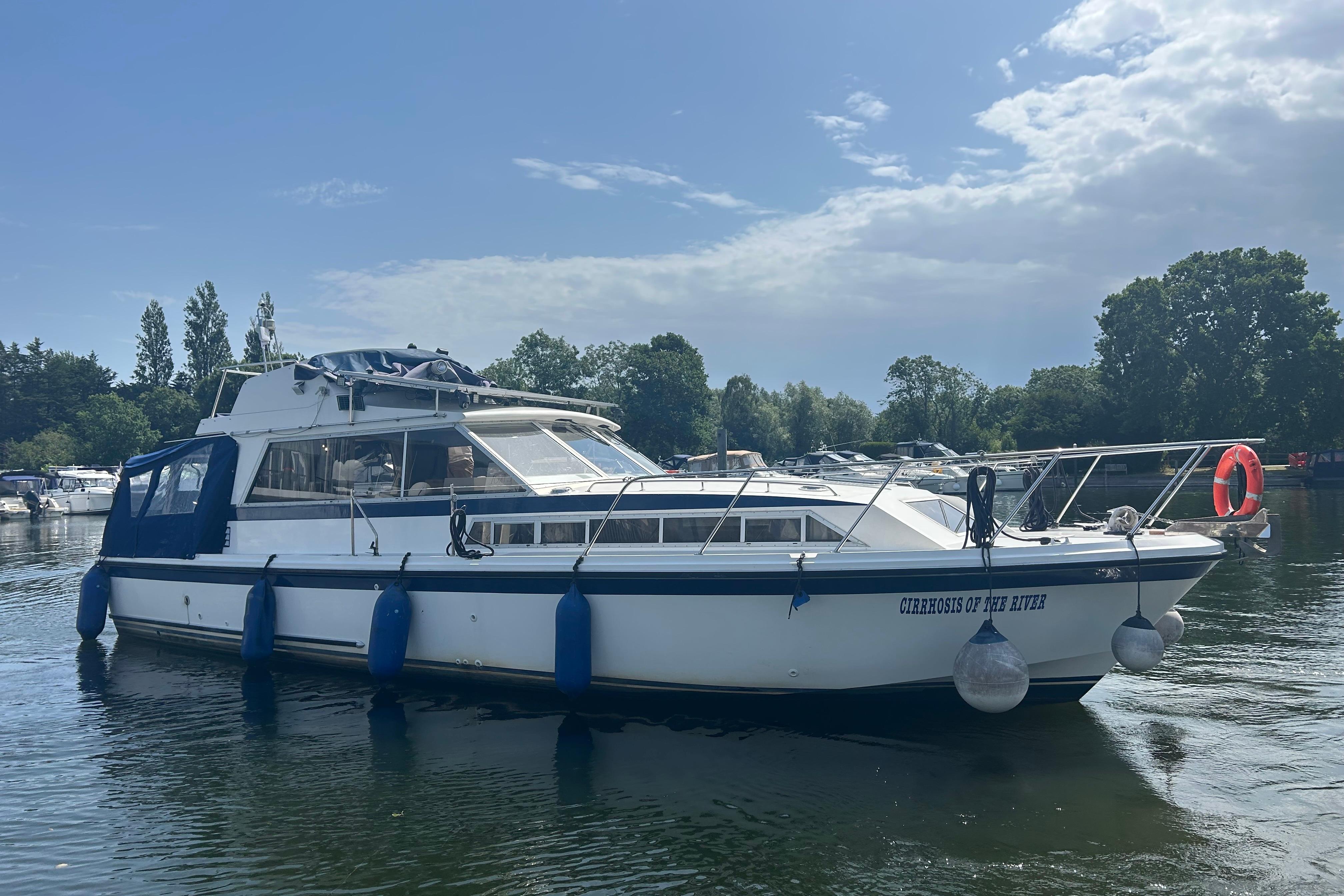 1994 Haines 37