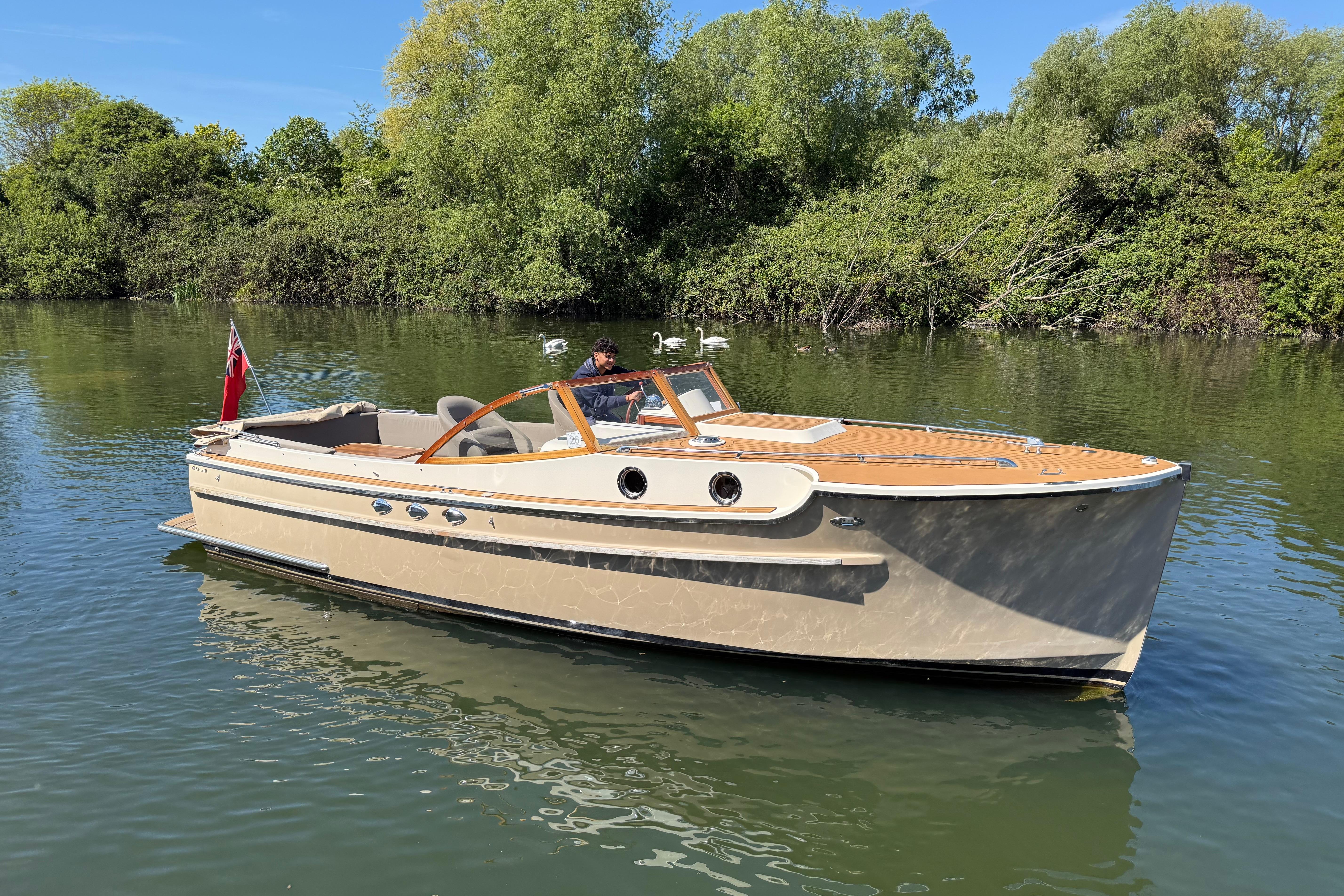 2016 Custom Statement Marine PTS 26