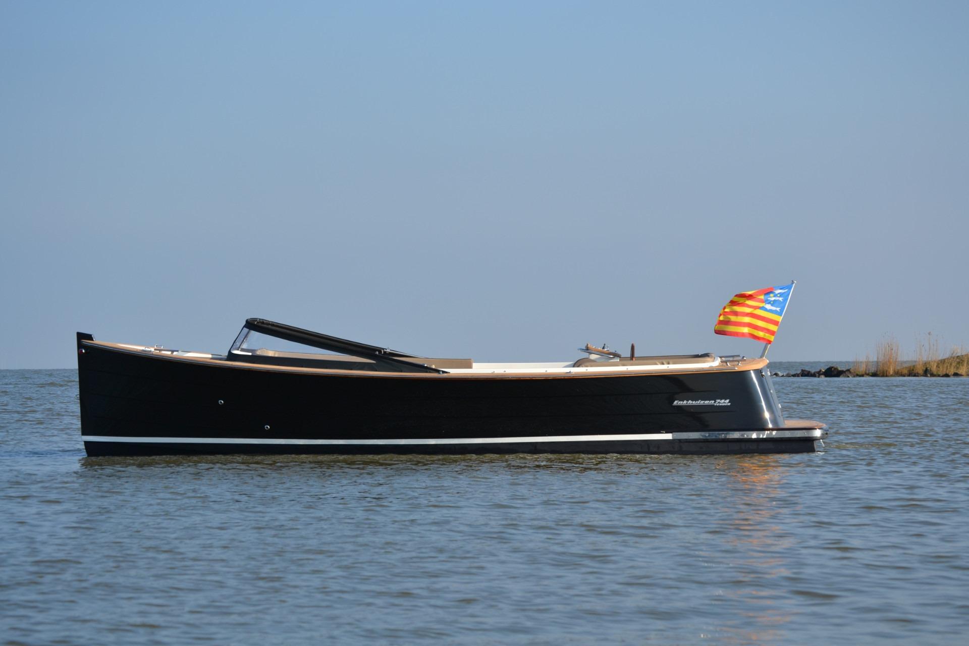 2026 Enkhuizensloep 744 Tender